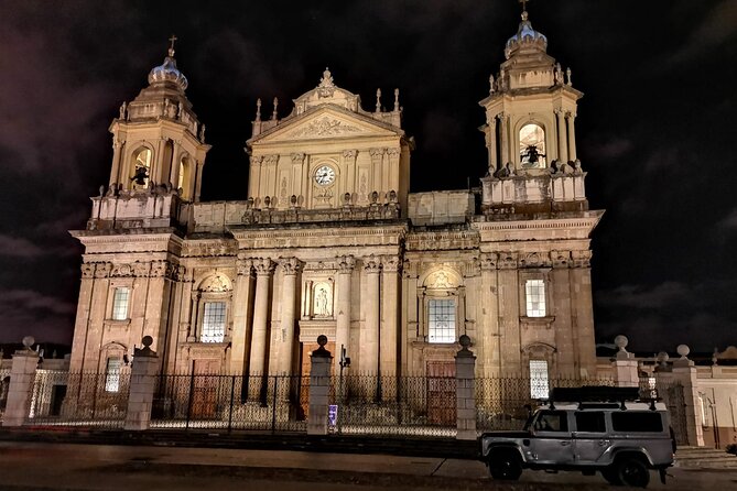 Private Night City Photo Tour in Guatemala