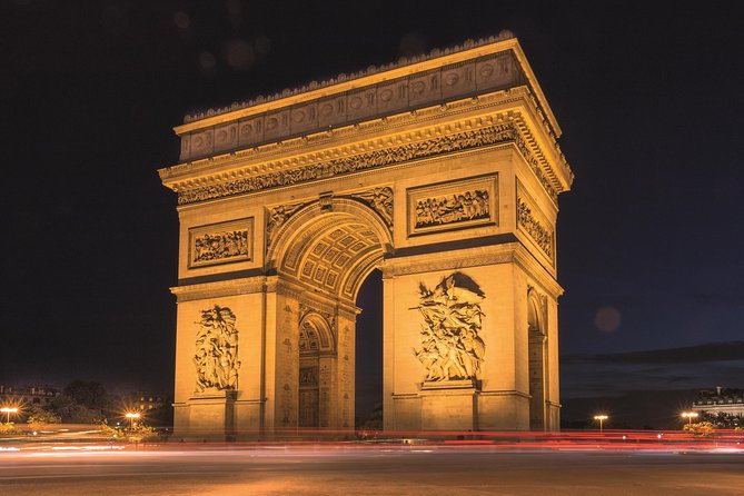 Private Paris Illuminations & Cruise With Minivan