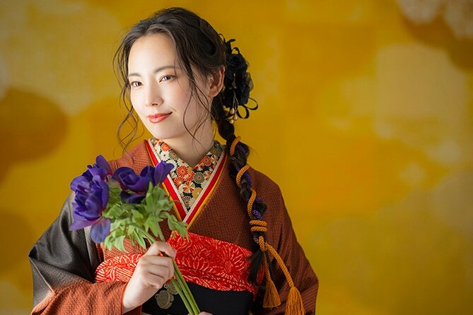 Private Photoshoot Experience in a Japanese Traditional Costume