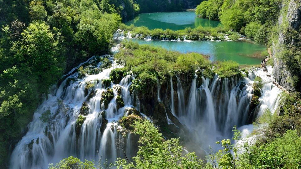 Private Plitvice Lakes National Park Tour - From Zagreb - National Park Highlights