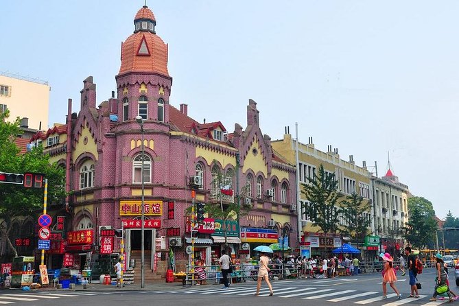 Private Qingdao Historic Architectural Day Tour With Tsingdao Beer During Lunch