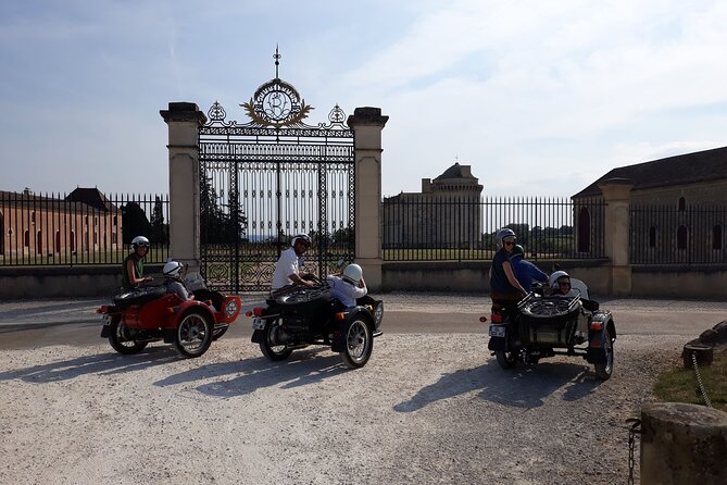 Private Ride in the Vineyards and Wine Tasting From Saint-Emilion