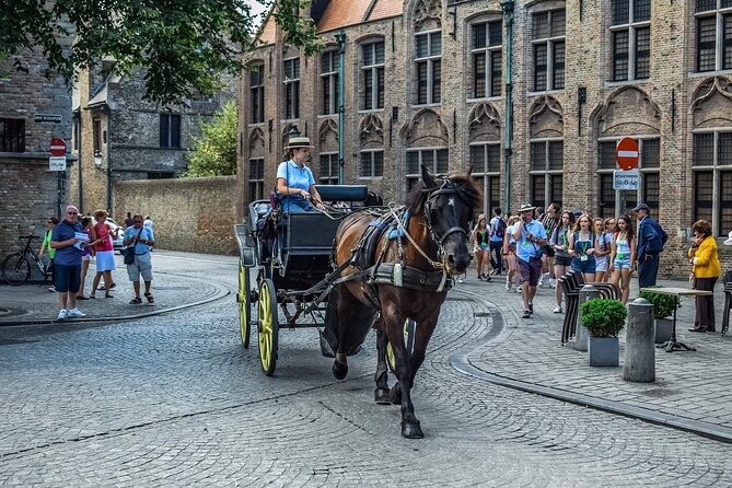 Private Roundtrip Transfer From Amsterdam to Bruges and Retun