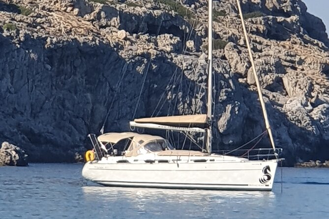 Private Sailing Trip to Kallithea Thermes Bay and Antony Quinn Bay.