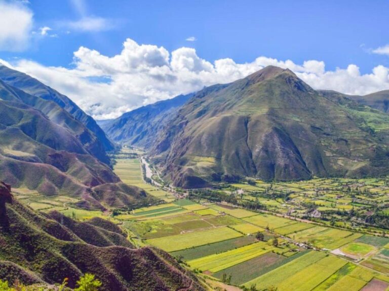 Private Service Through the Sacred Valley