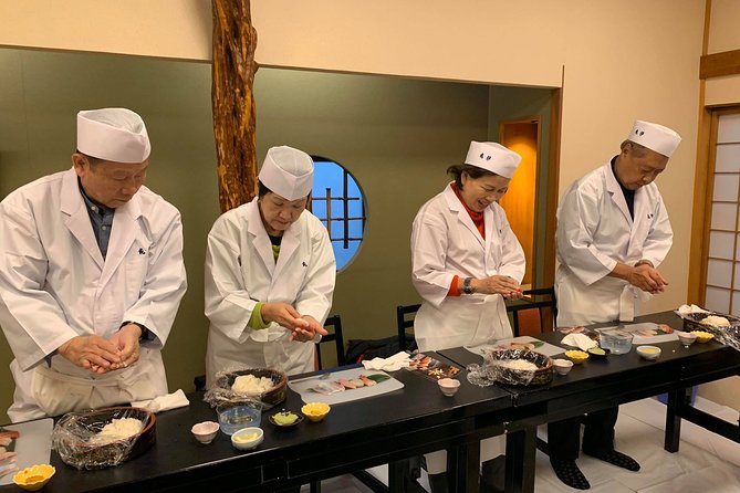 Private Sushi Master Class in Niigata