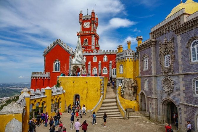 Private Tour: Discover the Best of Sintra in a Half-Day Tour