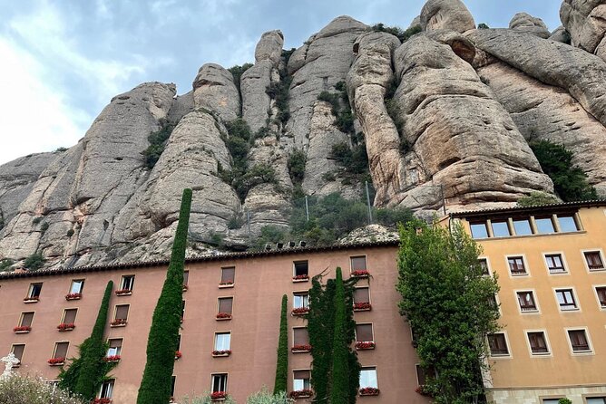 Private Tour From Barcelona to Monserrat