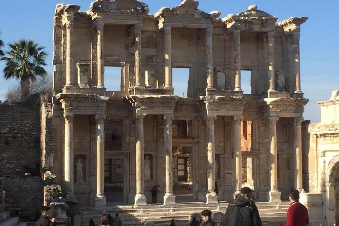 Private Tour From Izmir to Ephesus, Artemission, Virgin Mary House Incl. Lunch