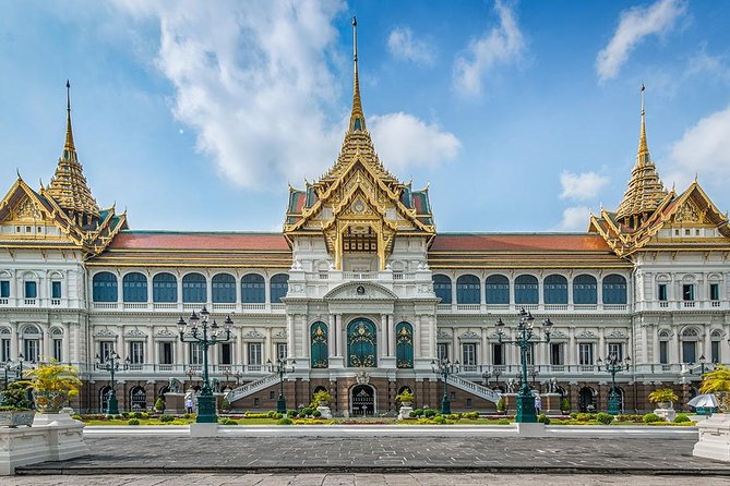 Private Tour Guide in Bangkok for a Day