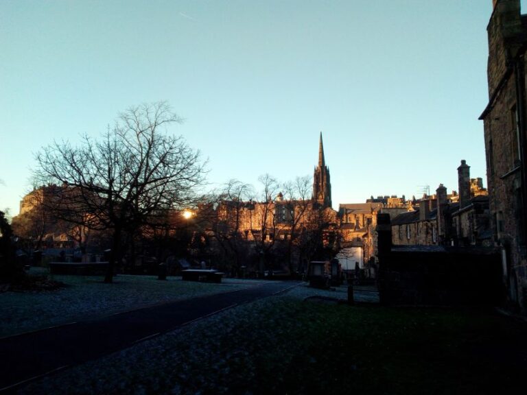 Private Tour: History and Mystery in Edinburgh’s Old Town
