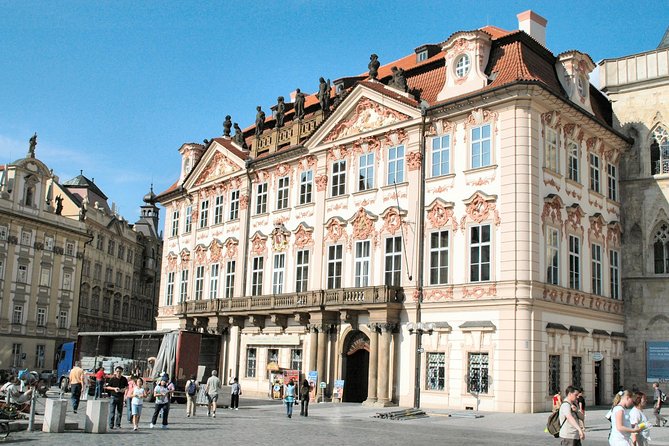 Private Tour Just for YOUR Group: Introduction to Prague (City Walk)