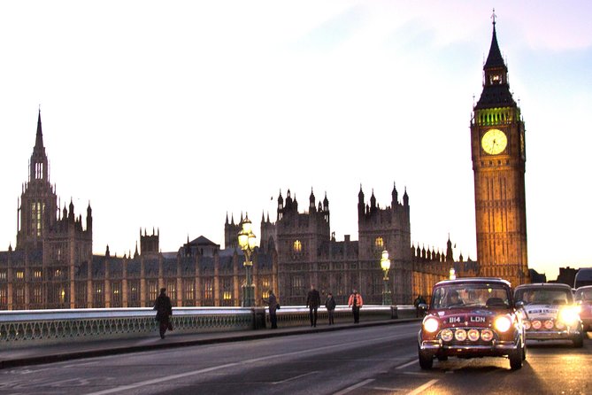 Private Tour of Londons Landmarks in a Classic Car