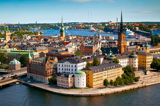 Private Tour of the Best of Stockholm – Sightseeing, Food & Culture With a Local