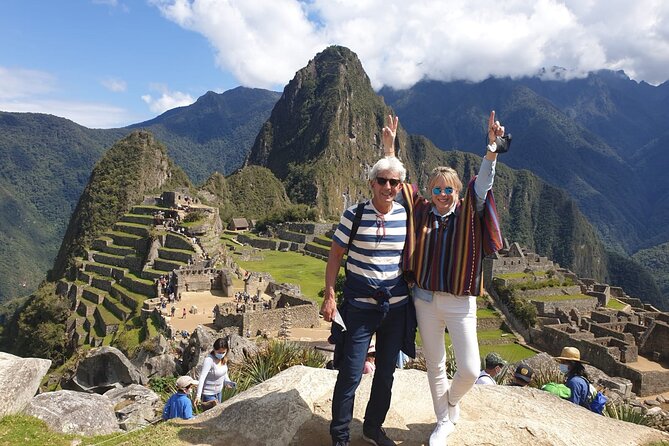 Private Tour Sacred Valley and Machupicchu 2 Days by 4-Star Hotel