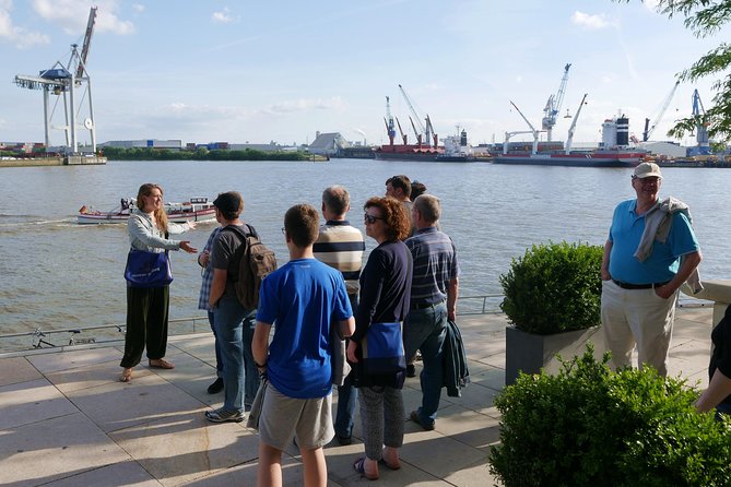 Private Tour: Speicherstadt and HafenCity Walking Tour in Hamburg
