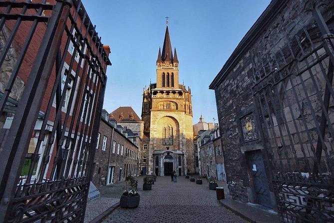 Private Tour : the Heart of the Eifel Historical Cities Monschau and Aachen - Exploring Aachen Cathedral