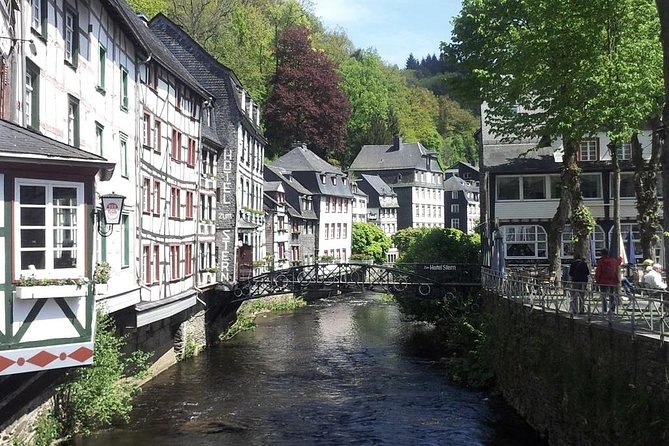 Private Tour : the Heart of the Eifel Historical Cities Monschau and Aachen