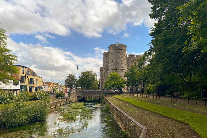 Private Tour to Canterbury, Leeds Castle and The White Cliffs of Dover