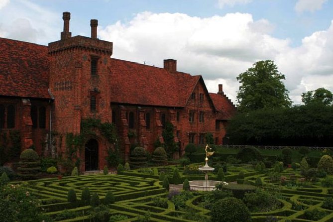 1 private tour to hatfield house home of queen elizabeth i Private Tour to Hatfield House - Home of Queen Elizabeth I