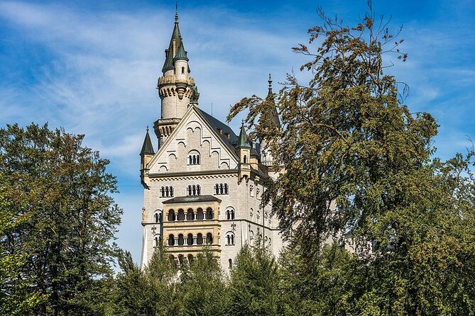Private Tour to Neuschwanstein Castle – Extended Stay and Snacks