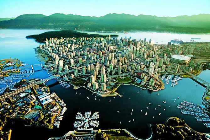 Private Tour: Vancouver Sightseeing and Capilano Suspension Bridge