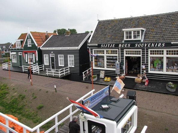 Private Tours to Scenic Zaanse Schans Zaandam Volendam Marken
