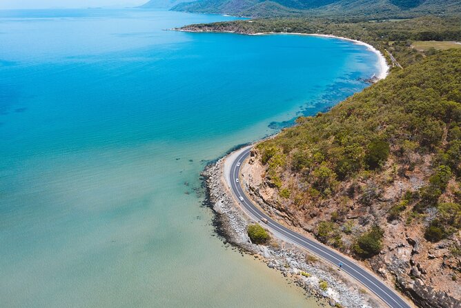 1 private transfer cairns airport to port douglas Private Transfer - Cairns Airport to Port Douglas