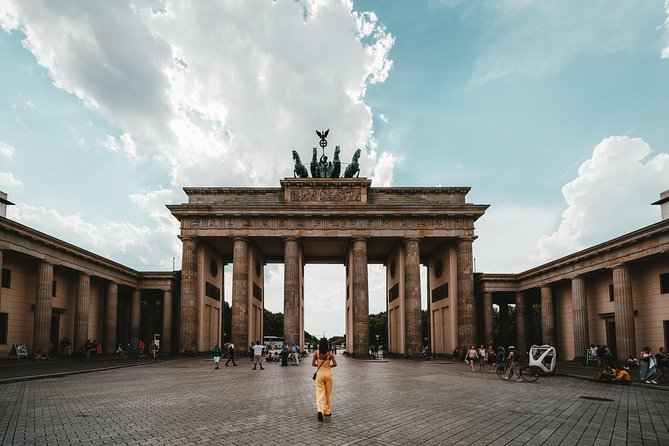 Private Transfer From Munich to Berlin With 2 Hours of Sightseeing