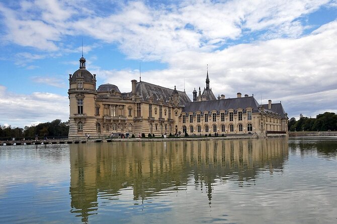 1 private transfer from paris to chantilly or chateau de montvillargenne Private Transfer From Paris to Chantilly or Chateau De Montvillargenne