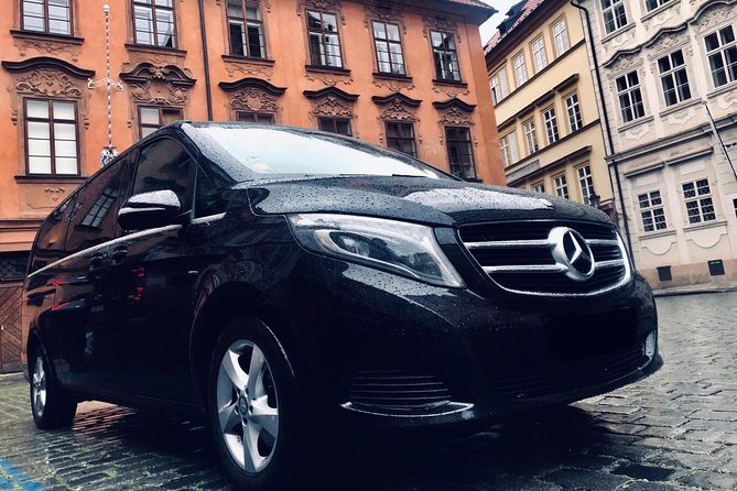 Private Transfer From Prague Hotel to Prague Airport
