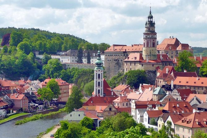 1 private transfer from prague to vienna with a stopover in cesky krumlov Private Transfer From Prague to Vienna With a Stopover in Cesky Krumlov