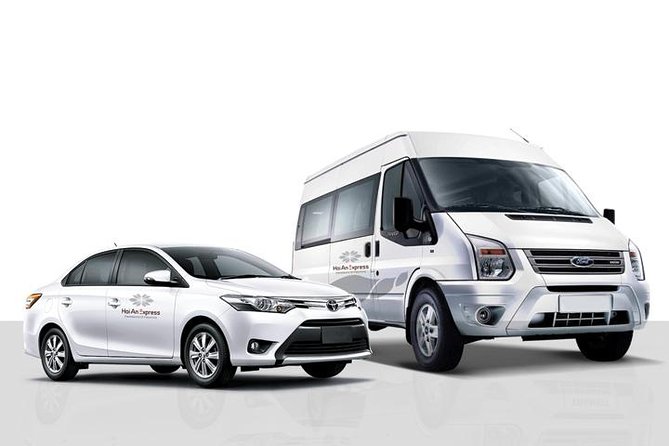 Private Transfer: Tan Son Nhat Airport to Ho Chi Minh City Center
