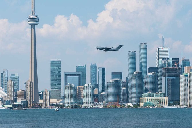 Private Transfer:Toronto Pearson Intl Airport to Toronto Hotel / Accommodations