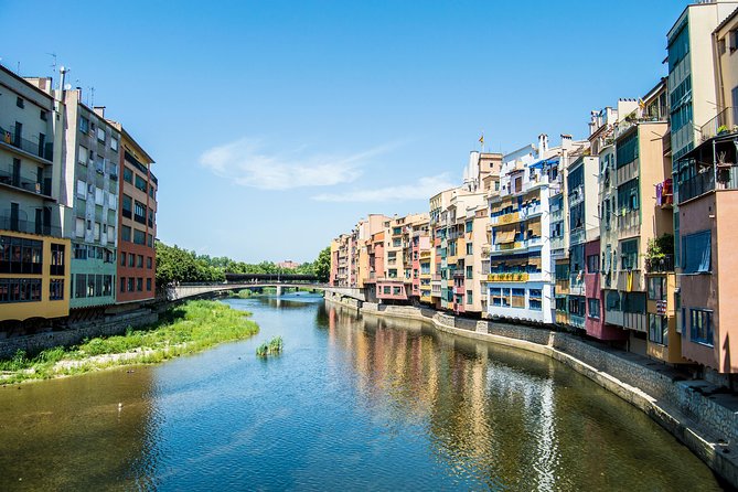 Private Trip to the Medieval City of Girona From Barcelona