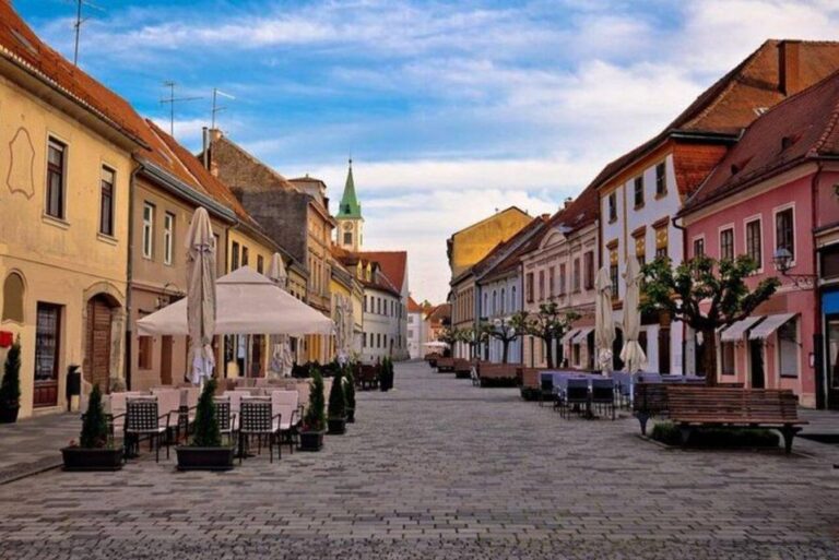 Private VaražDin and TrakošćAn Castle Tour – From Zagreb