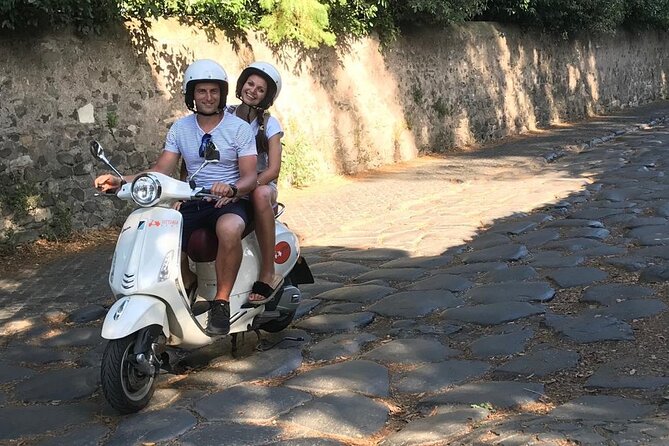 Private Vespa Tour in Rome With Pickup