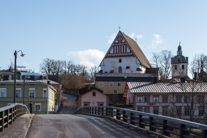 Private VIP Tour Around Helsinki and Porvoo