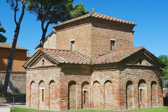 Private Walking Tour: Discover Ravennas Stunning Mosaics