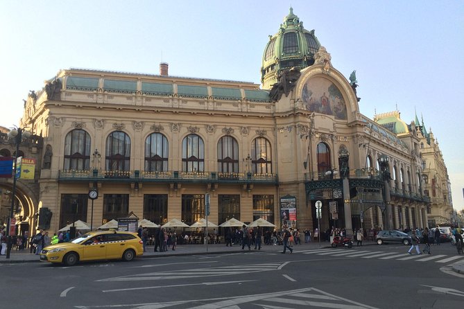 Private Walking Tour in Prague: Old Town With Jewish Quarter and Lower New Town