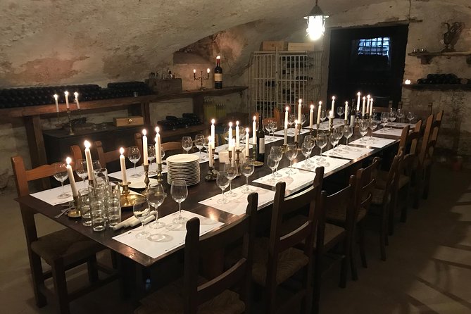 Private Wine Tasting in Lucca – 5 Wines and a Taste of Local Products