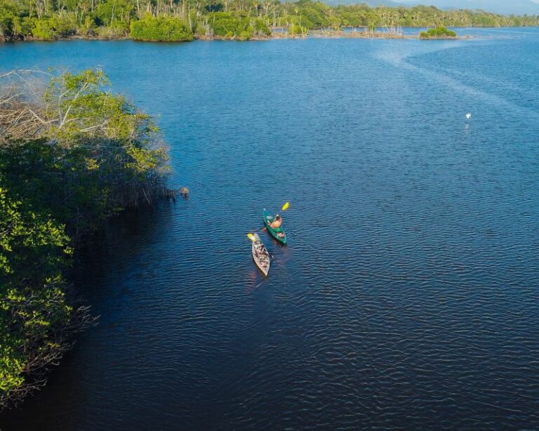 Puerto Escondido: Kayaking in Puerto Suelo