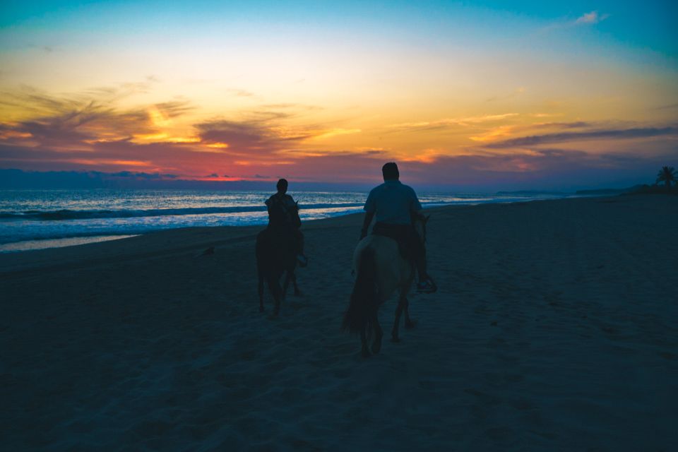 1 puerto escondido sunset horse ride Puerto Escondido: Sunset Horse Ride