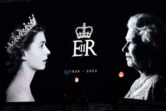 Queen Elizabeth II: Royal Life Walking Tour