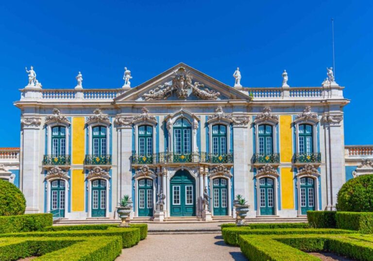 Queluz: National Palace and Gardens Ticket & Optional Audio