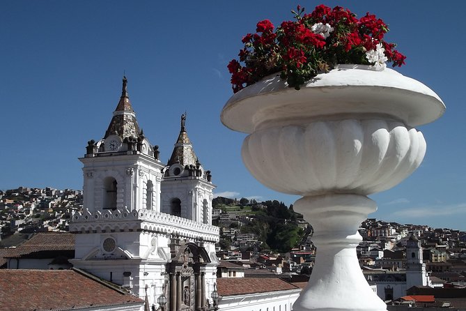 Quito & Middle of the World Private Day Trip