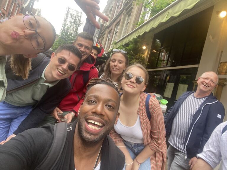 Rainbow Bar Stroll: Sashay Through Amsterdam