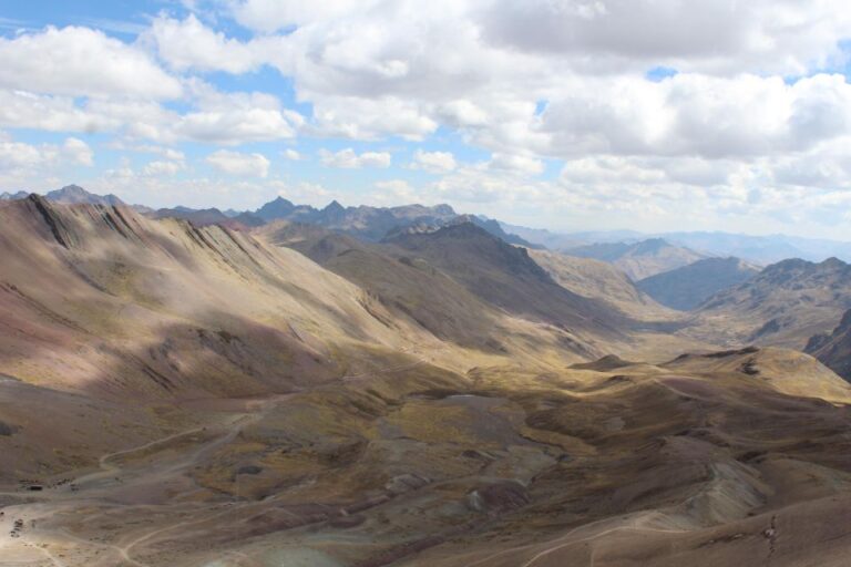 Rainbow Mountain Trek