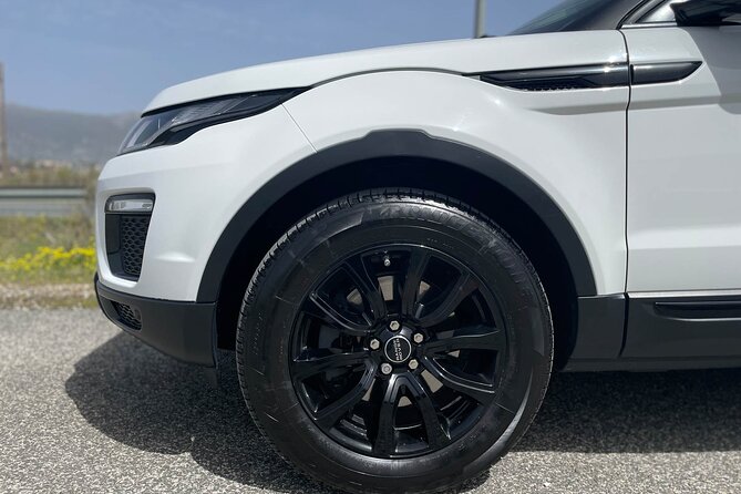 Range Rover – Weekly Car Rental