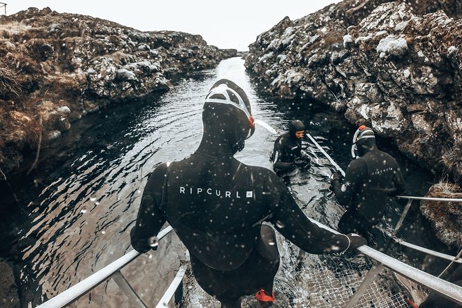 Reykjavik Small-Group Silfra Fissure Snorkel With Pickup